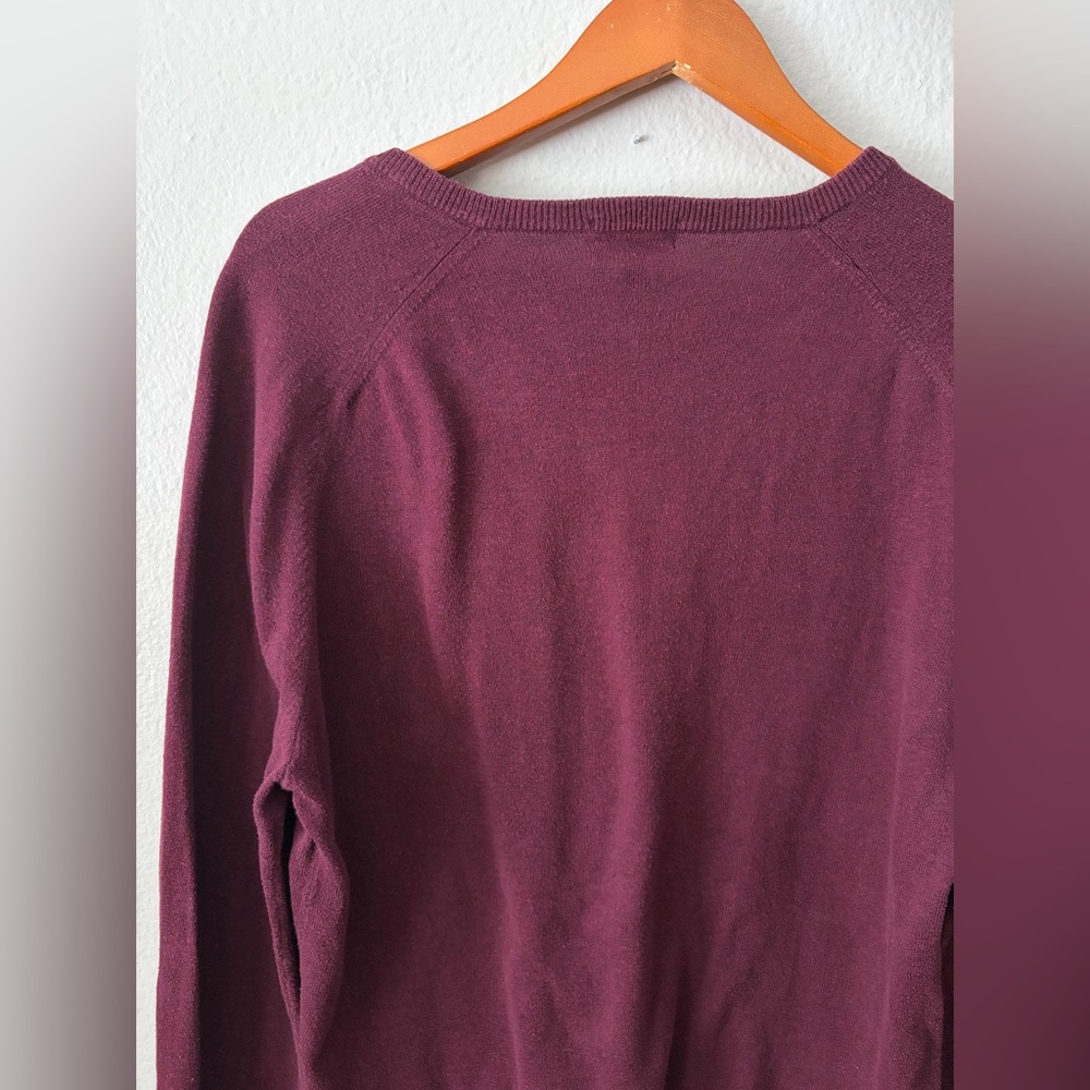 J. Crew Cashmere Cotton Blend V-Neck Sweater in Maroon Men’s Medium - Picture 7 of 10